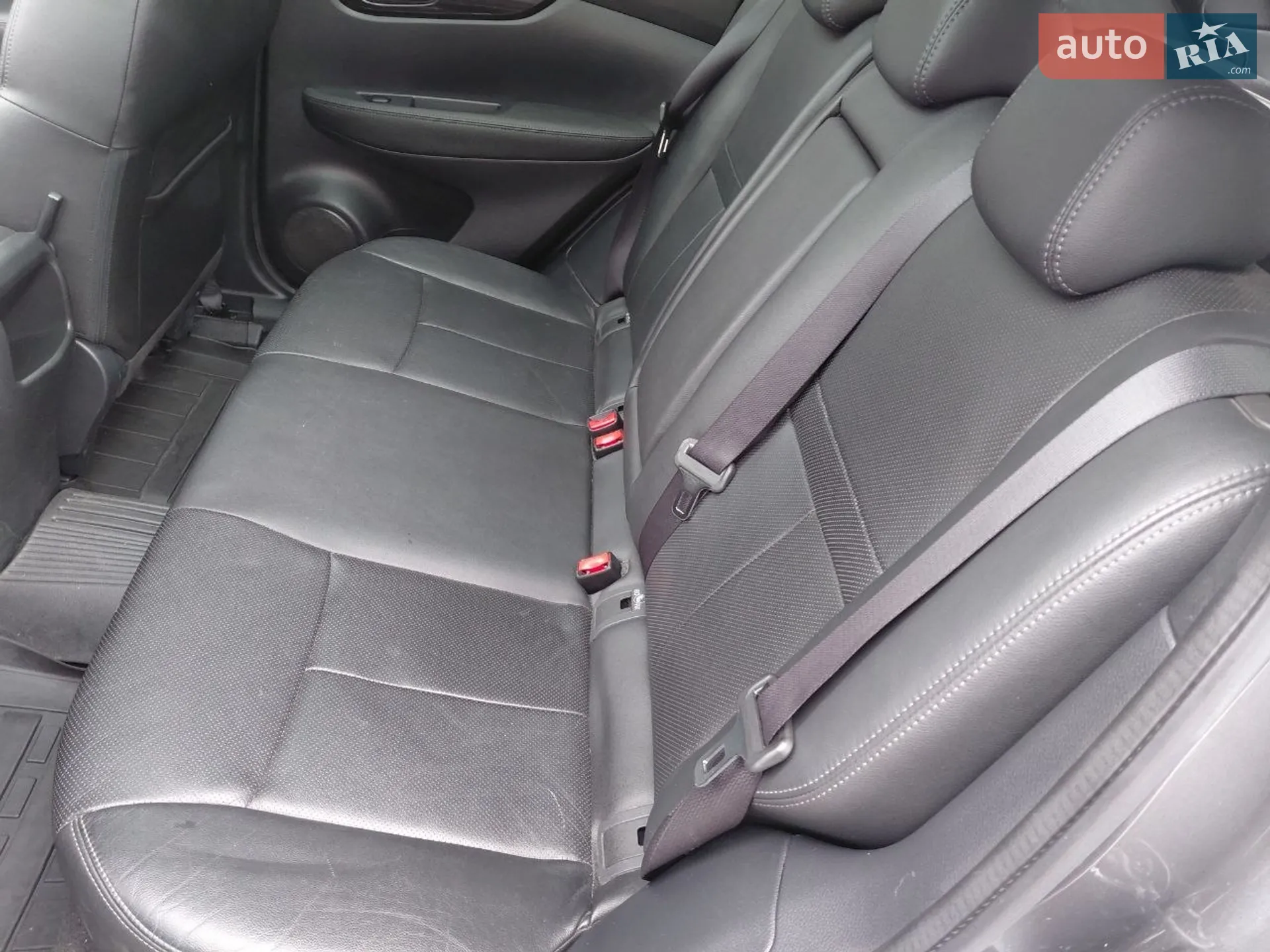 Nissan Qashqai 2015 VIN SJNFDAJ11U1466871 фото оголошення 30 з 43
