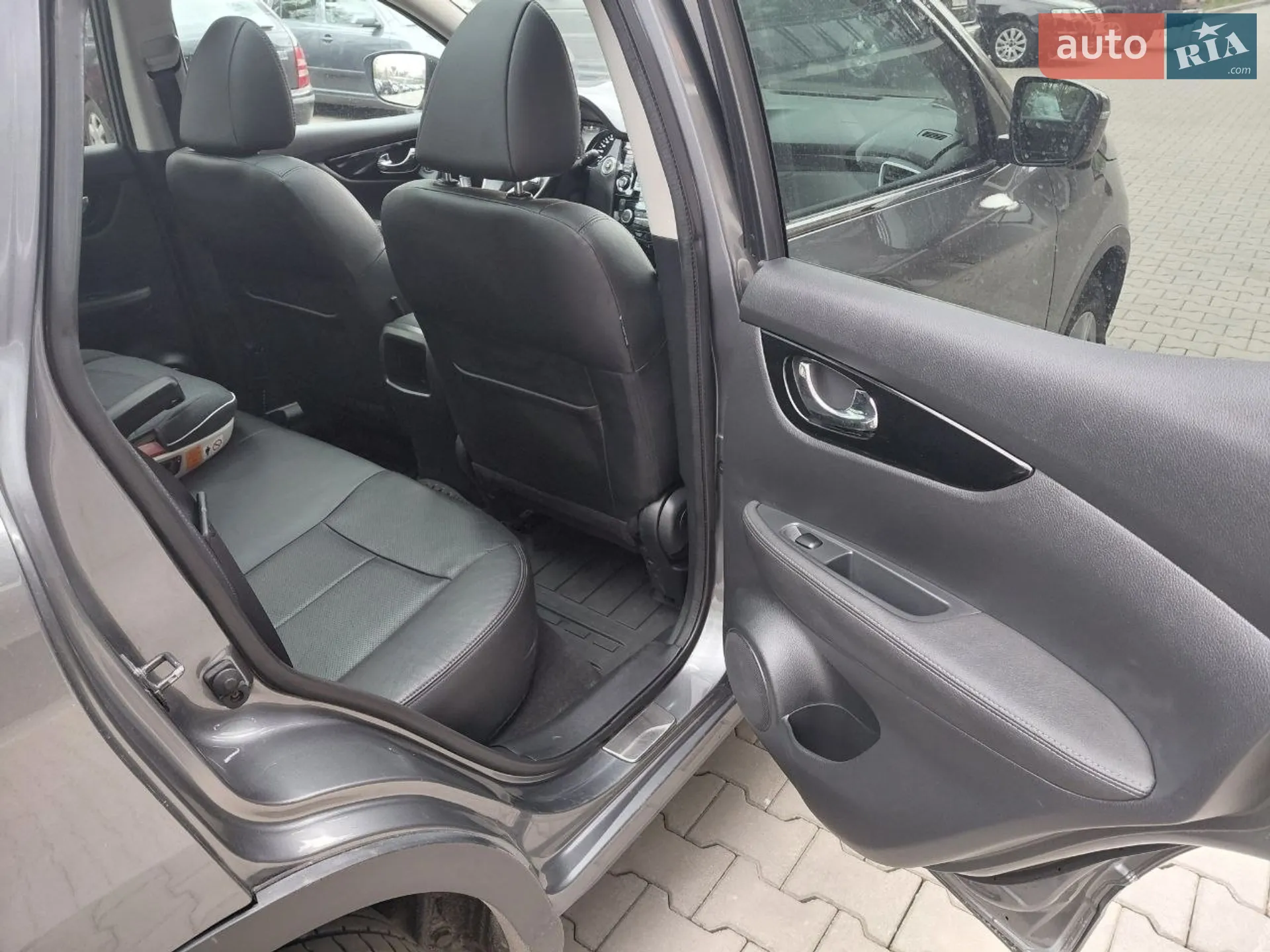 Nissan Qashqai 2015 VIN SJNFDAJ11U1466871 фото оголошення 31 з 43