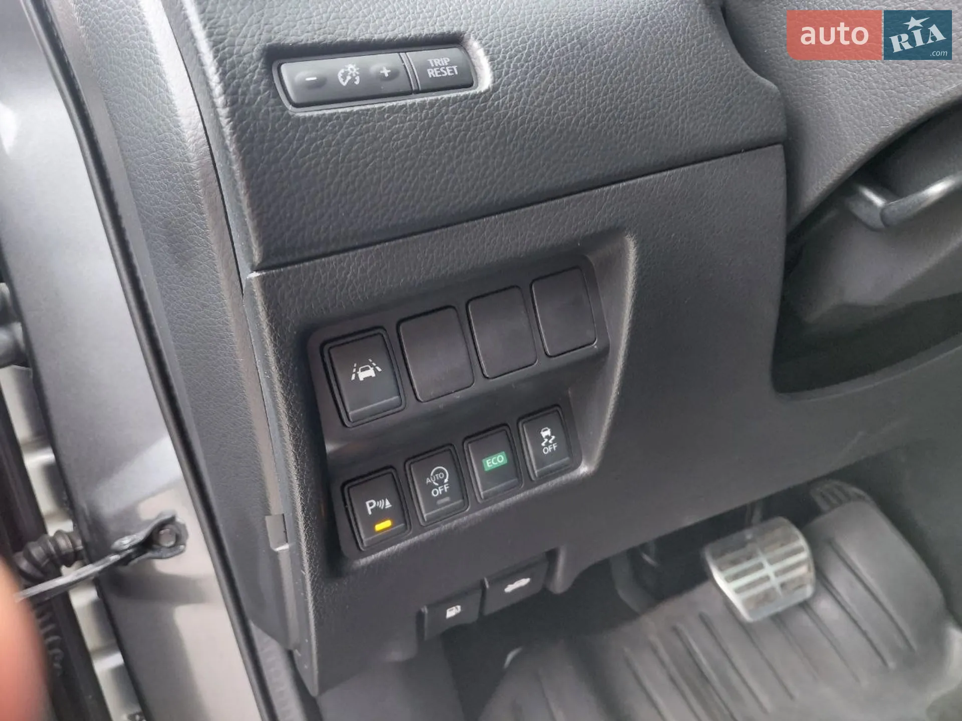 Nissan Qashqai 2015 VIN SJNFDAJ11U1466871 фото оголошення 36 з 43
