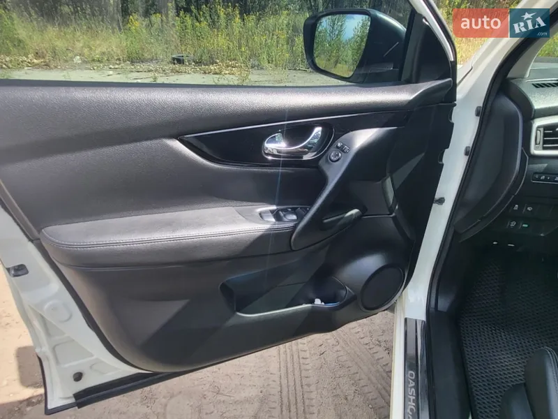 Nissan Qashqai 2014 VIN SJNFDAJ11U1116318 фото оголошення 2 з 63