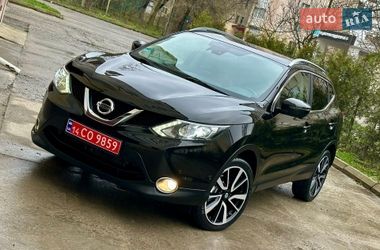 Позашляховик / Кросовер Nissan Qashqai 2015 в Івано-Франківську