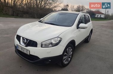 Позашляховик / Кросовер Nissan Qashqai 2011 в Миргороді