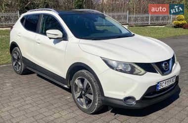 Внедорожник / Кроссовер Nissan Qashqai 2015 в Трускавце