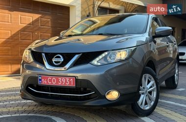 Позашляховик / Кросовер Nissan Qashqai 2014 в Косові