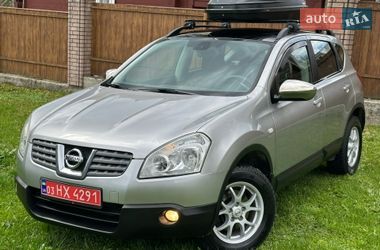 Позашляховик / Кросовер Nissan Qashqai 2008 в Косові