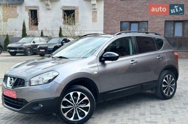 Позашляховик / Кросовер Nissan Qashqai 2013 в Рівному