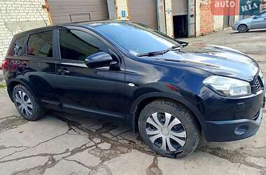 Позашляховик / Кросовер Nissan Qashqai 2010 в Сумах