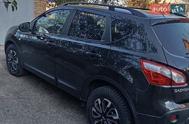 Внедорожник / Кроссовер Nissan Qashqai 2013 в Сквире