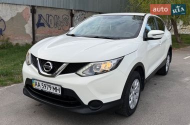 Внедорожник / Кроссовер Nissan Qashqai 2017 в Киеве
