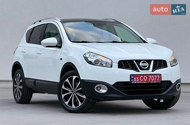 Позашляховик / Кросовер Nissan Qashqai 2011 в Луцьку