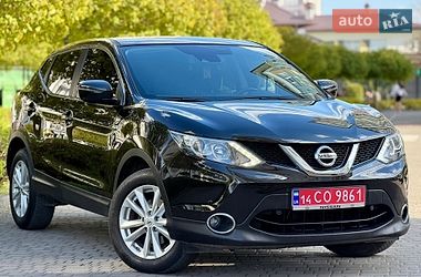 Позашляховик / Кросовер Nissan Qashqai 2015 в Івано-Франківську