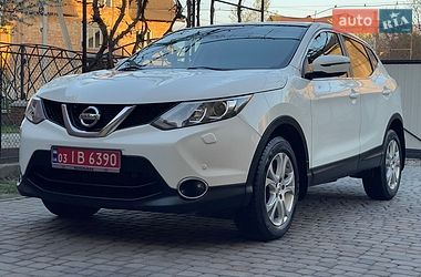Внедорожник / Кроссовер Nissan Qashqai 2014 в Ивано-Франковске