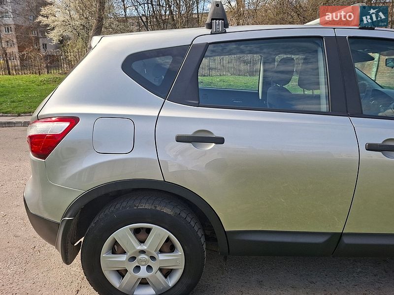 Внедорожник / Кроссовер Nissan Qashqai 2013 в Львове