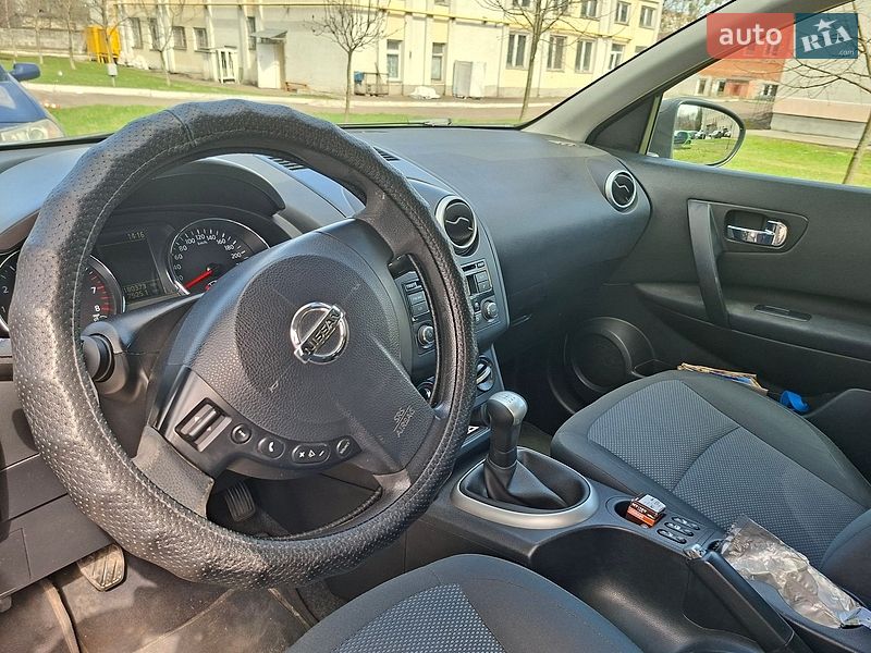 Внедорожник / Кроссовер Nissan Qashqai 2013 в Львове