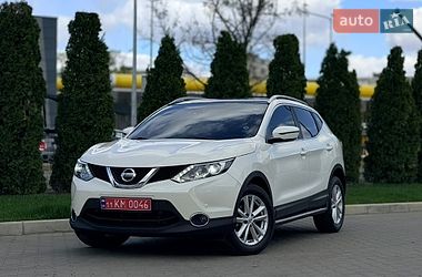Внедорожник / Кроссовер Nissan Qashqai 2015 в Киеве