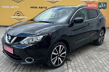 Внедорожник / Кроссовер Nissan Qashqai 2015 в Ровно