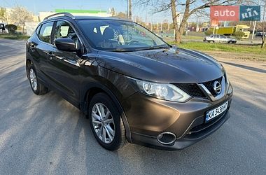 Внедорожник / Кроссовер Nissan Qashqai 2016 в Киеве