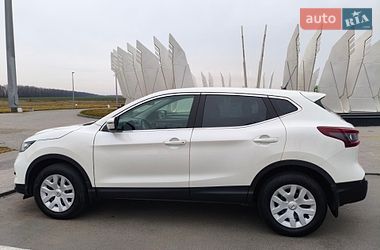 Позашляховик / Кросовер Nissan Qashqai 2021 в Смілі