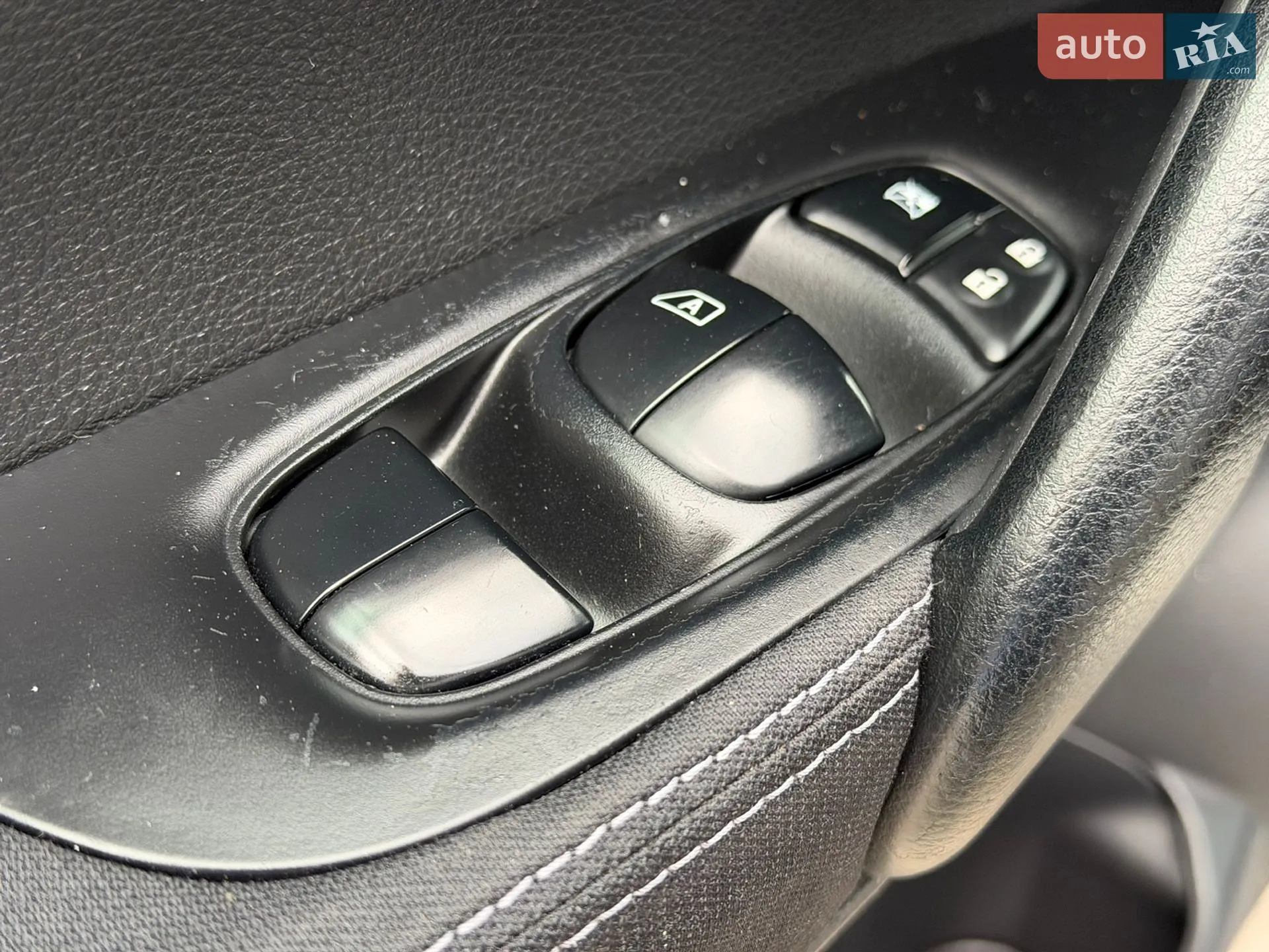 2014 Nissan Qashqai - мініатюра 27