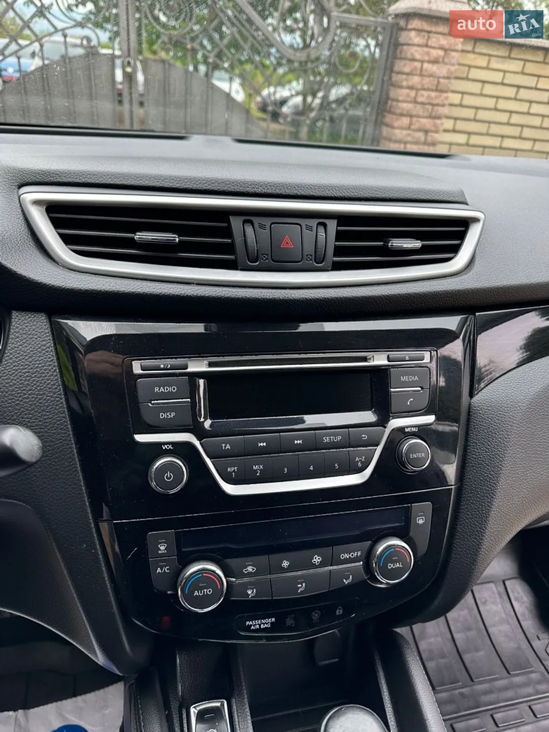 2014 Nissan Qashqai - мініатюра 15
