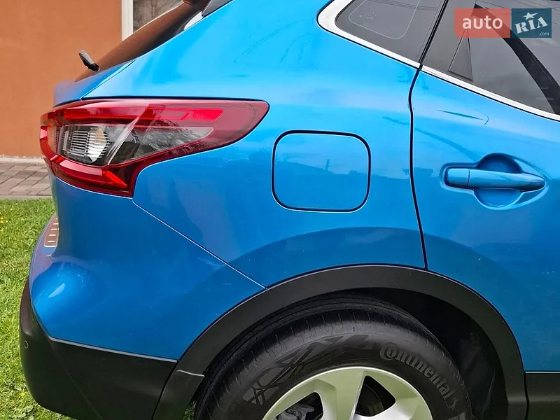 Nissan Qashqai 2017 VIN SJNFBAJ11U2141072 фото оголошення 22 з 102
