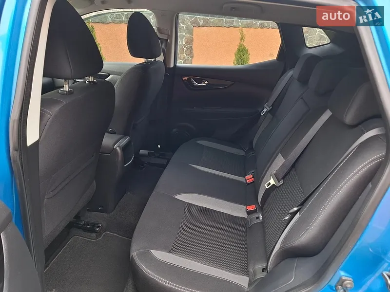 Nissan Qashqai 2017 VIN SJNFBAJ11U2141072 фото оголошення 61 з 102