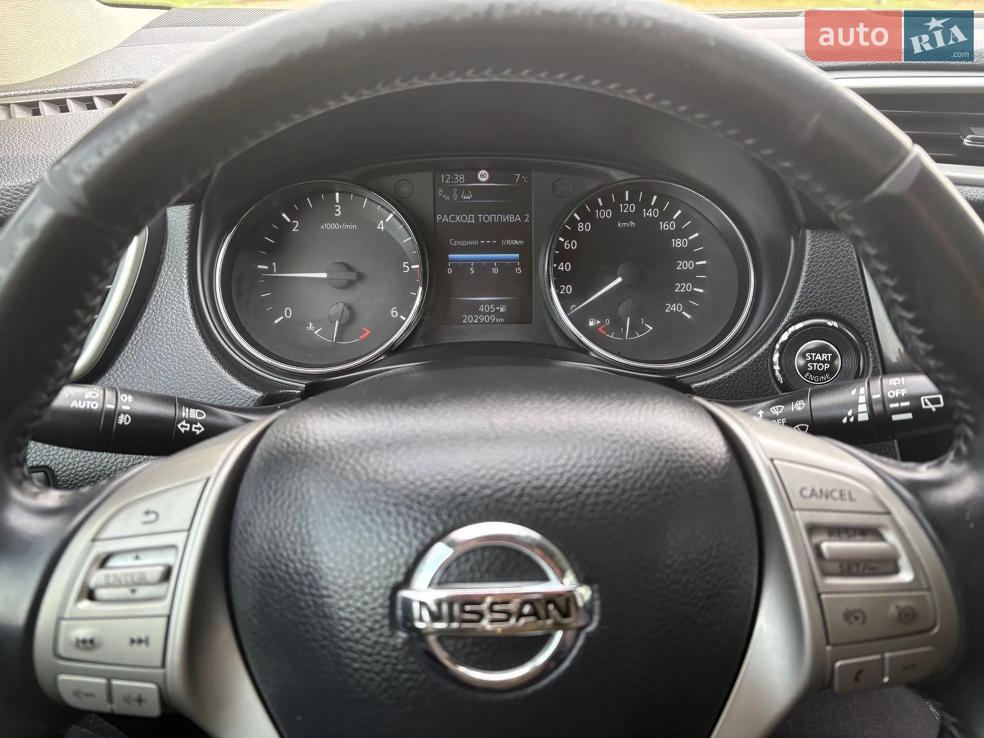 2014 Nissan Qashqai - мініатюра 38