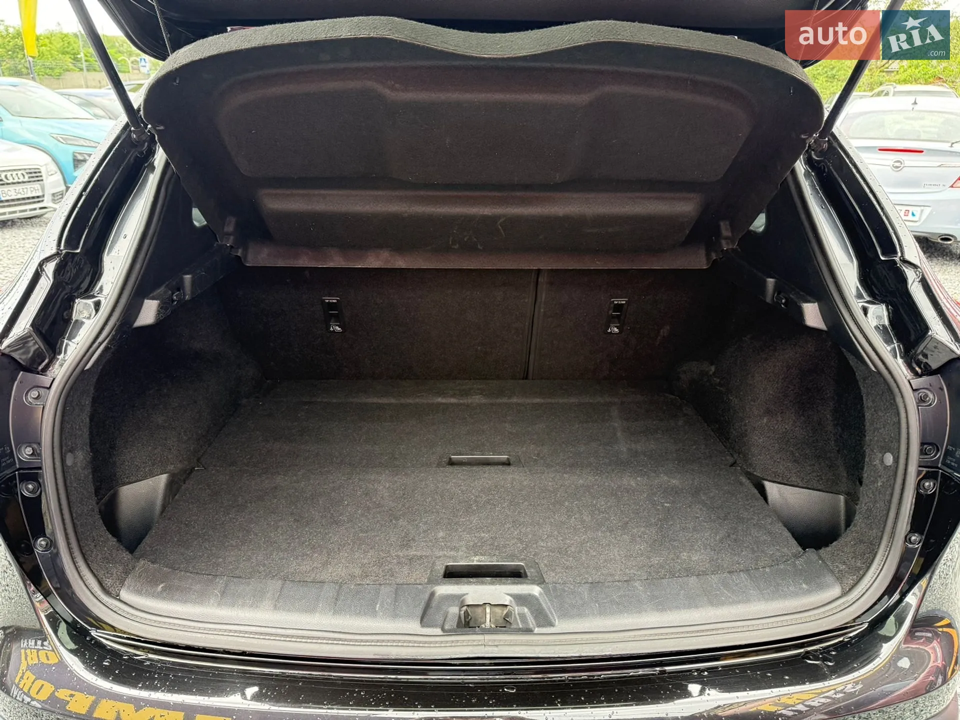 2015 Nissan Qashqai - мініатюра 30