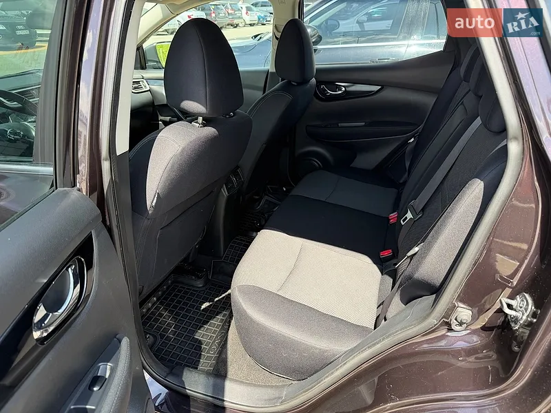 Nissan Qashqai 2015 VIN SJNFDAJ11U1364537 фото оголошення 7 з 40