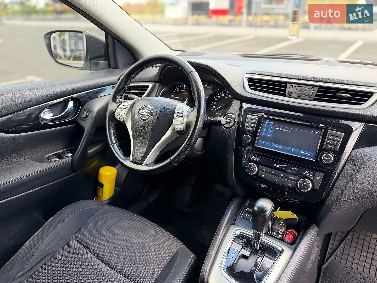 2015 Nissan Qashqai - мініатюра 17