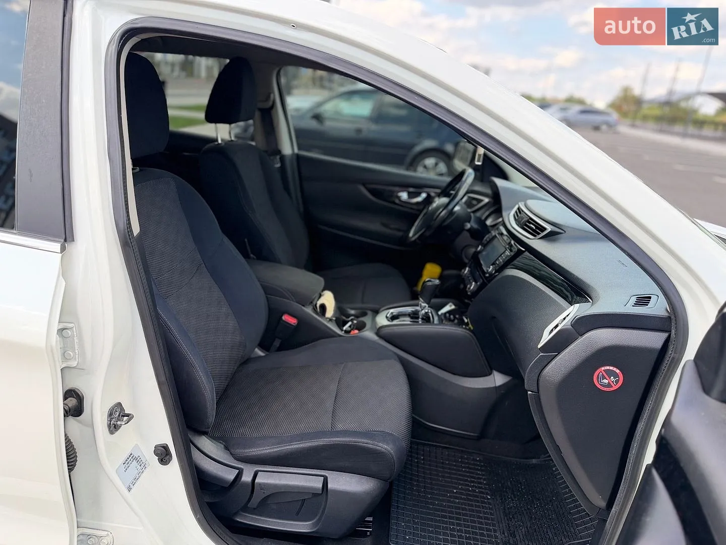 2015 Nissan Qashqai - мініатюра 19