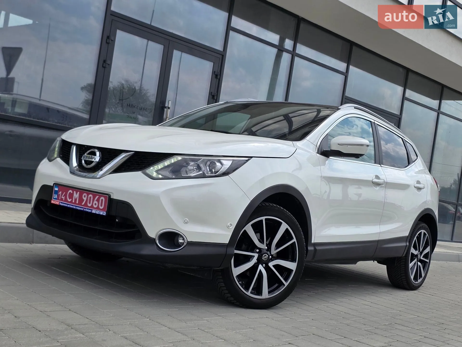 2015 Nissan Qashqai - мініатюра 11