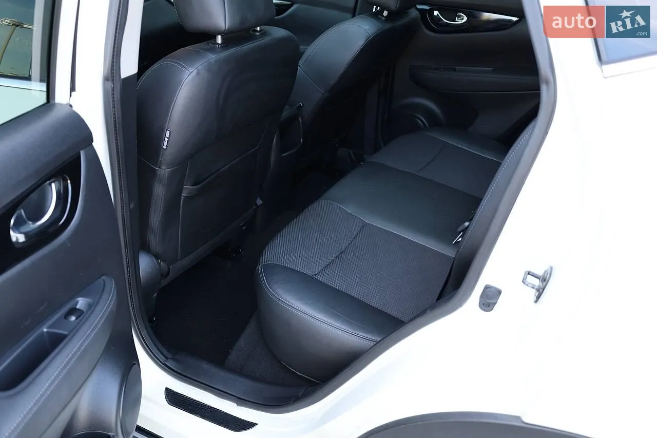 2015 Nissan Qashqai - мініатюра 11