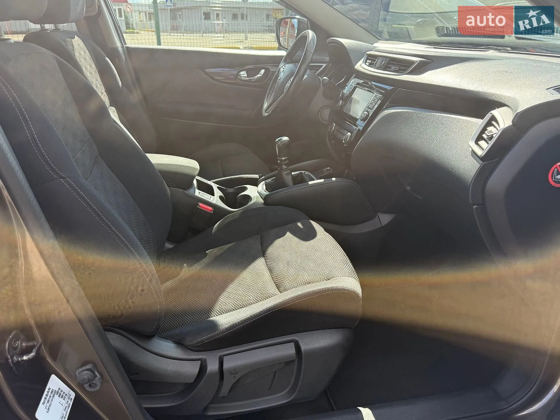 2015 Nissan Qashqai - мініатюра 30