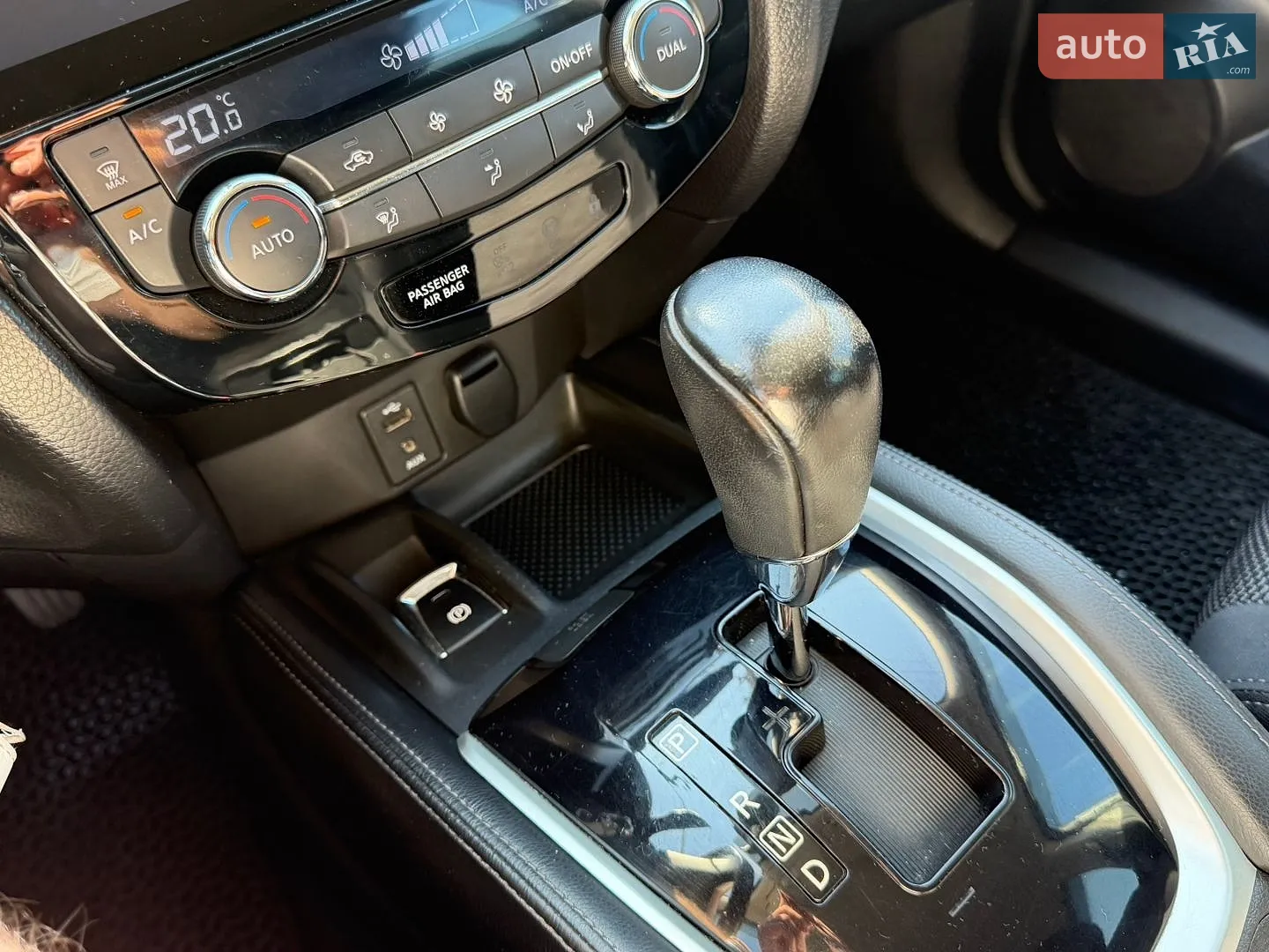 2016 Nissan Qashqai - мініатюра 19