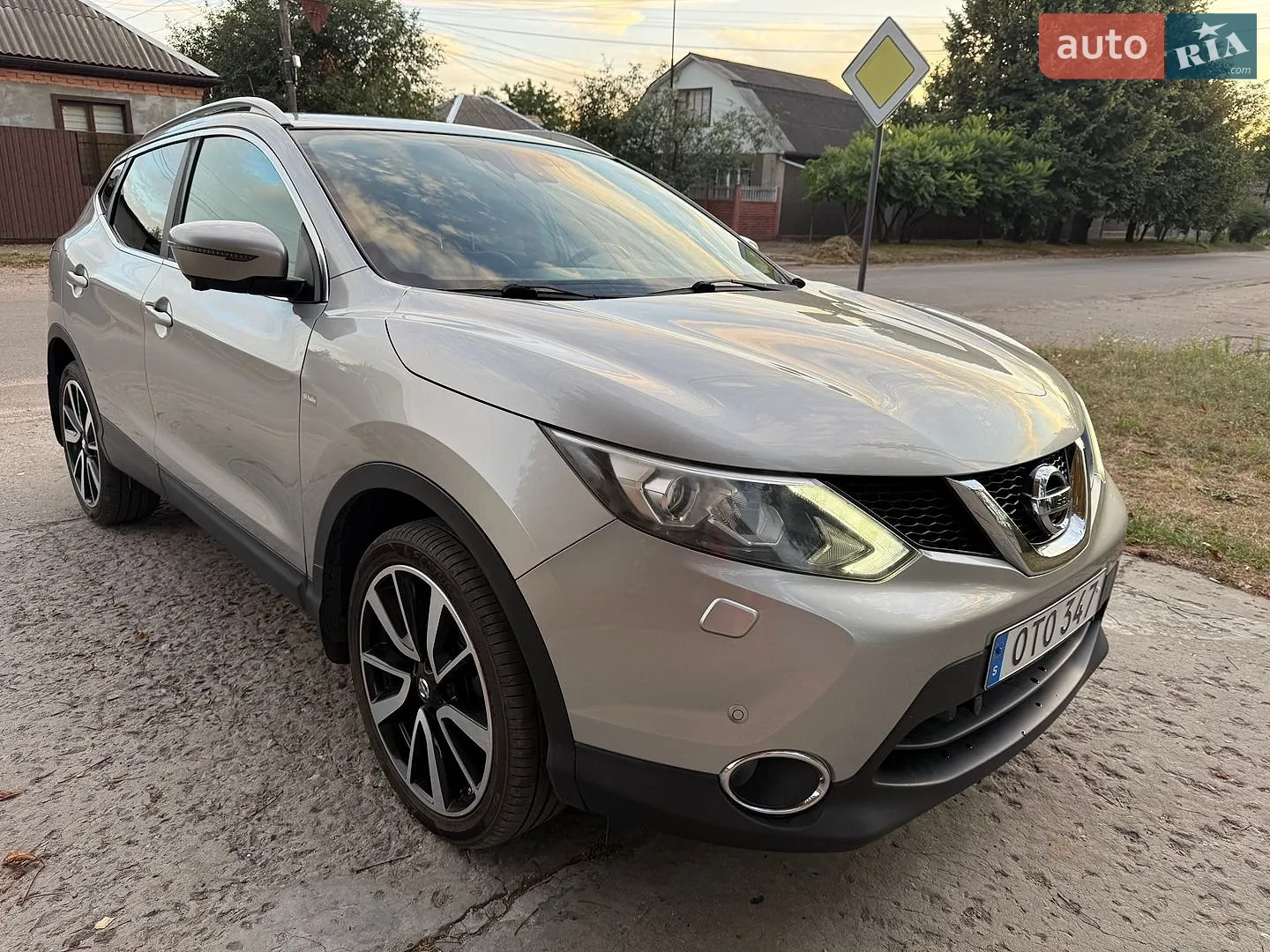 2014 Nissan Qashqai - мініатюра 5