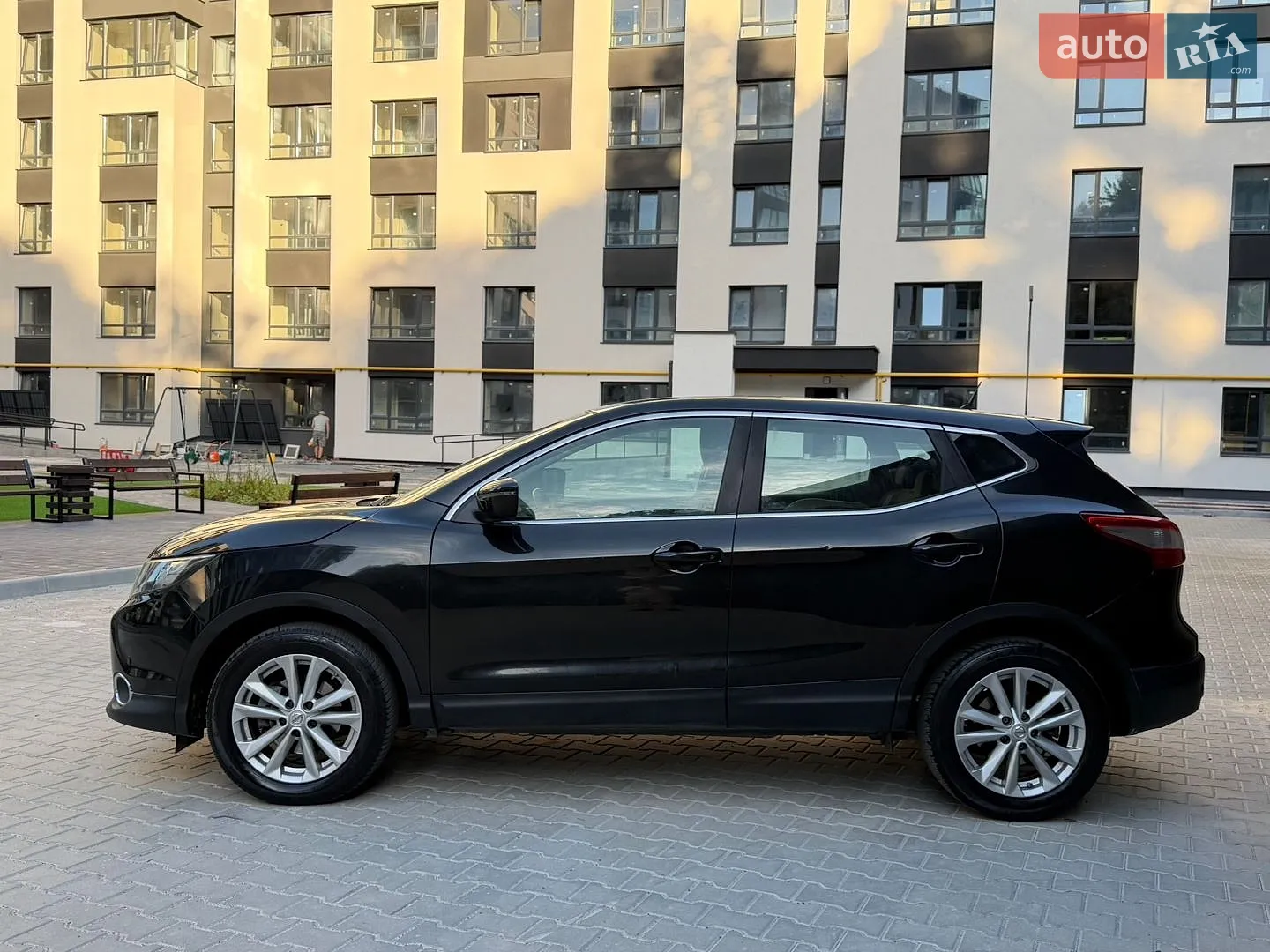 2015 Nissan Qashqai - мініатюра 11