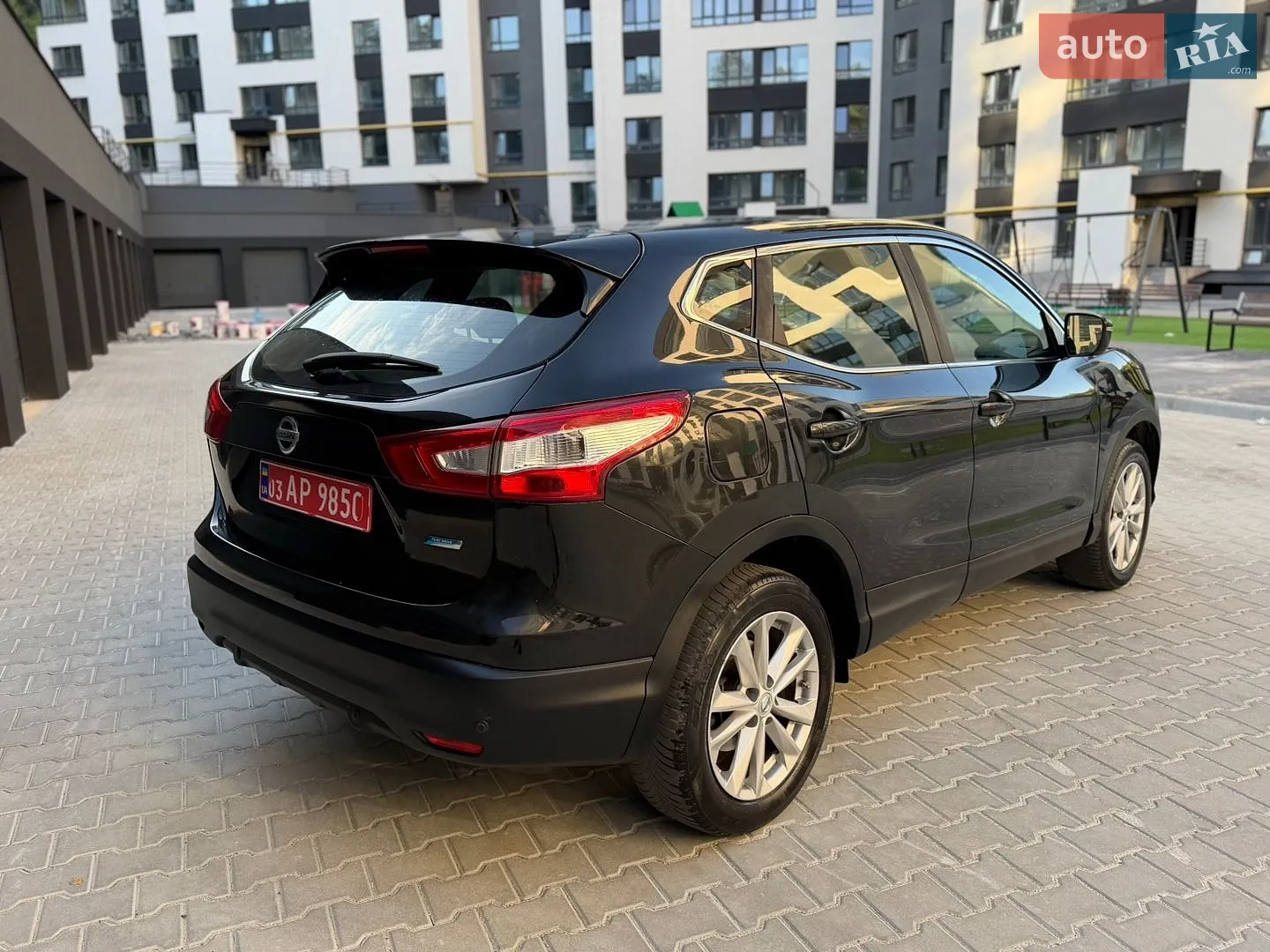 2015 Nissan Qashqai - мініатюра 16