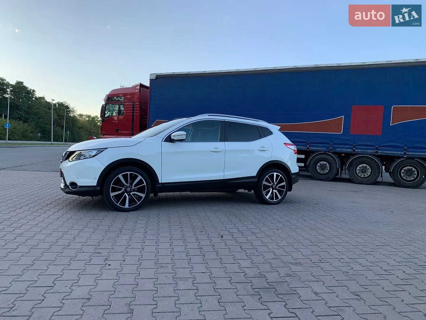 2014 Nissan Qashqai - мініатюра 9