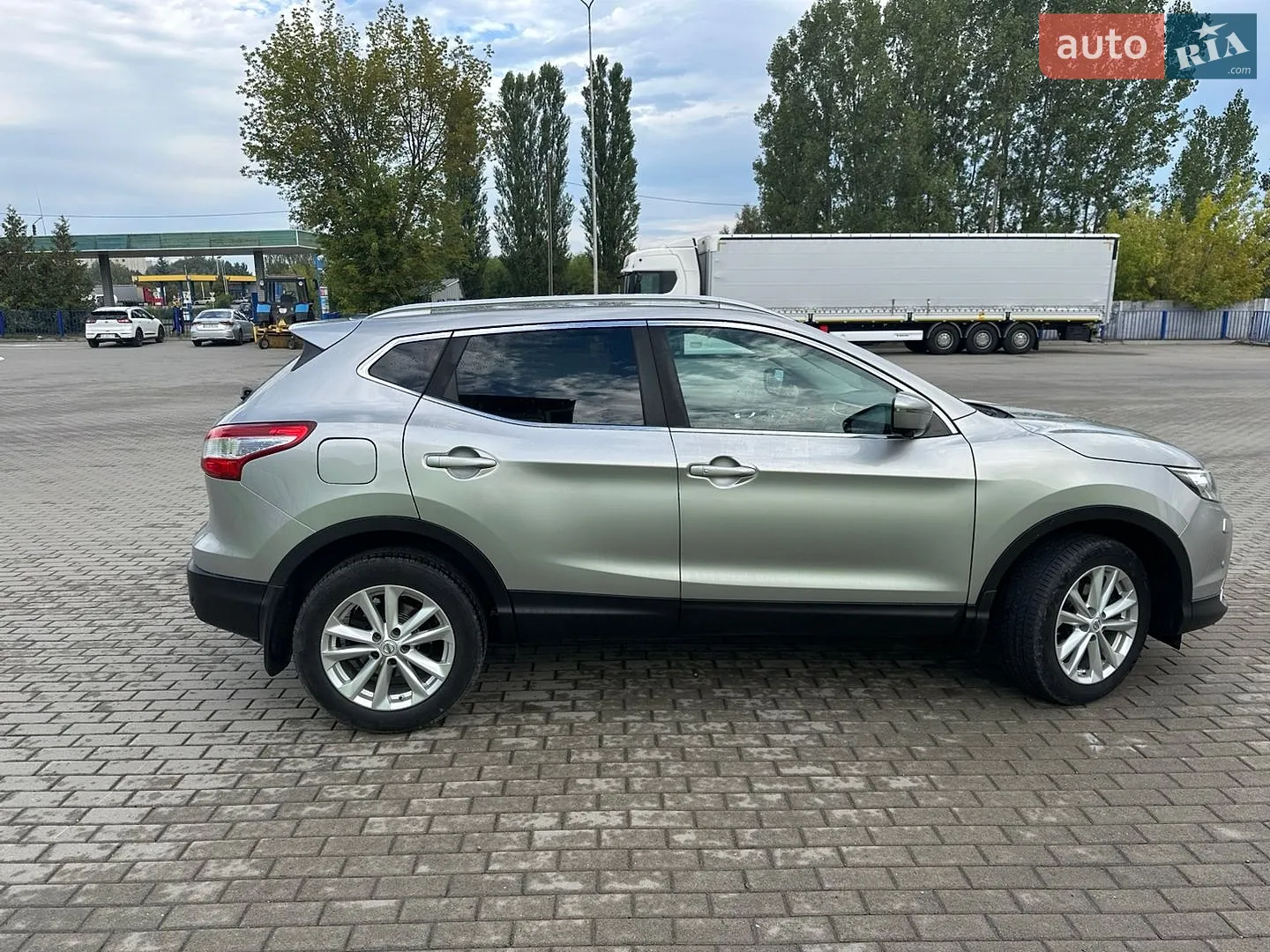2015 Nissan Qashqai - мініатюра 8