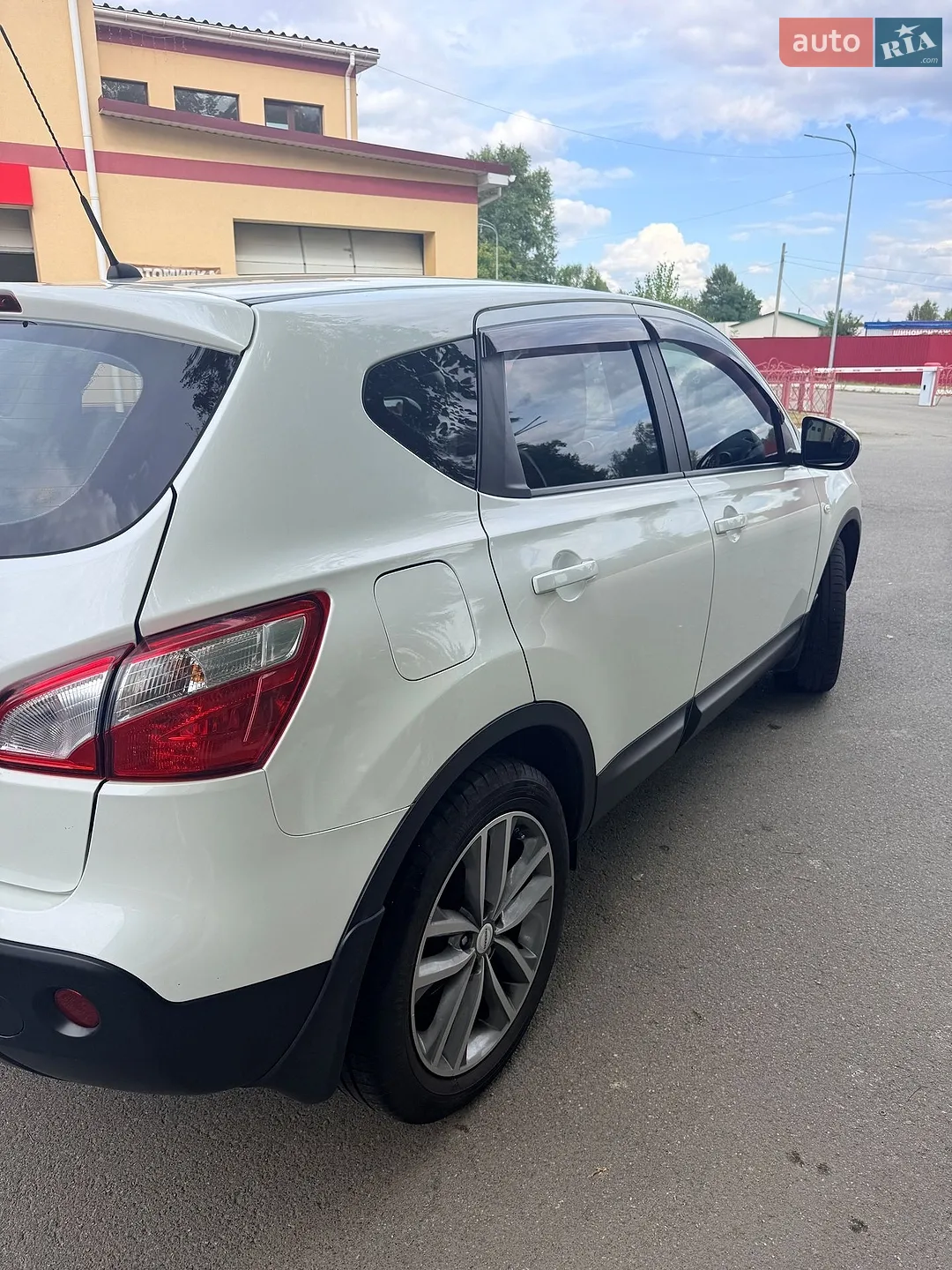 2013 Nissan Qashqai - мініатюра 8