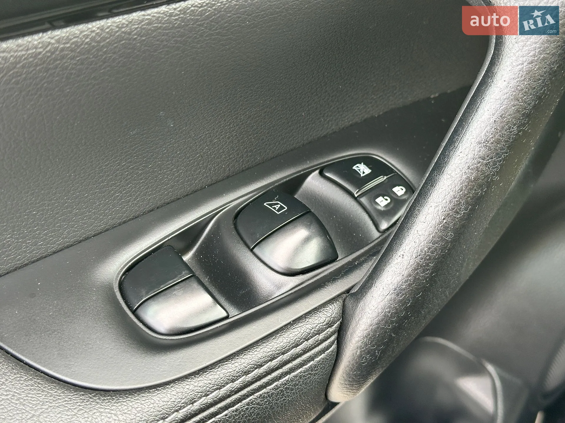 2014 Nissan Qashqai - мініатюра 14