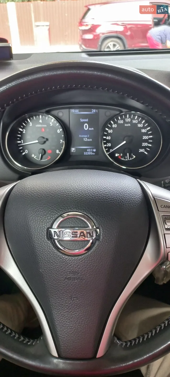 2015 Nissan Qashqai - мініатюра 11