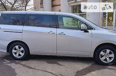 Минивэн Nissan Quest 2014 в Ровно