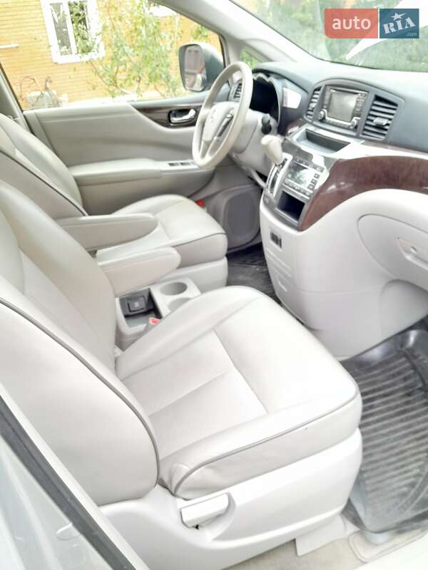 Минивэн Nissan Quest 2016 в Киеве фото 9 Минивэн Nissan Quest 2016 в Киеве