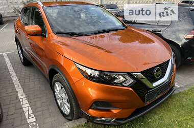 Внедорожник / Кроссовер Nissan Rogue Sport 2020 в 