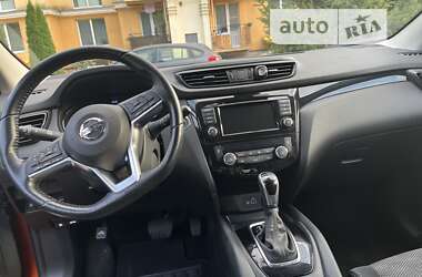 Внедорожник / Кроссовер Nissan Rogue Sport 2020 в 