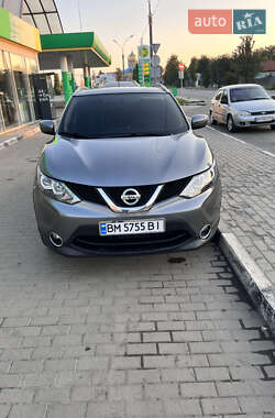 Внедорожник / Кроссовер Nissan Rogue Sport 2017 в 