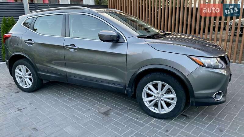 Внедорожник / Кроссовер Nissan Rogue Sport 2018 в Черкассах