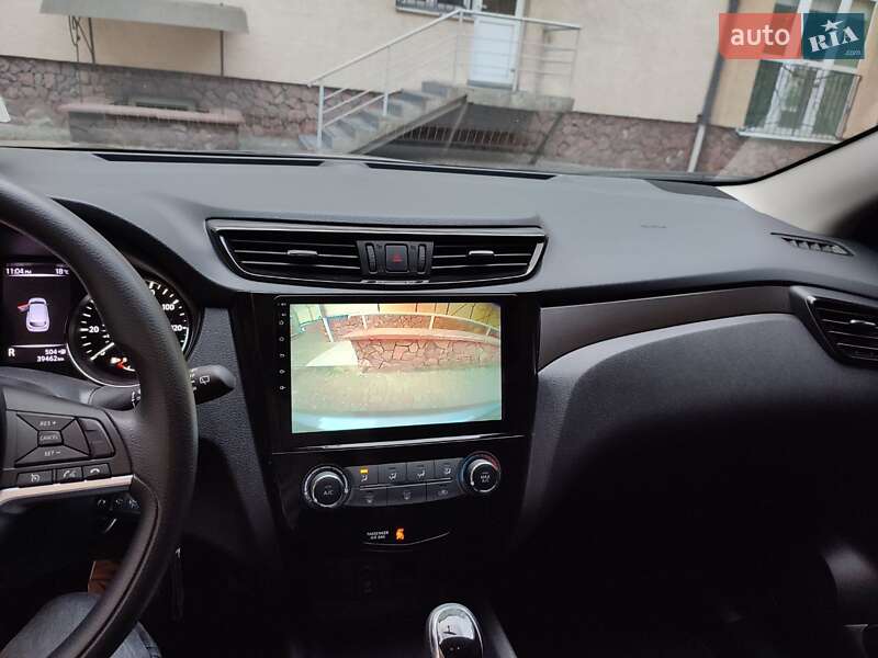 Внедорожник / Кроссовер Nissan Rogue Sport 2017 в Киеве